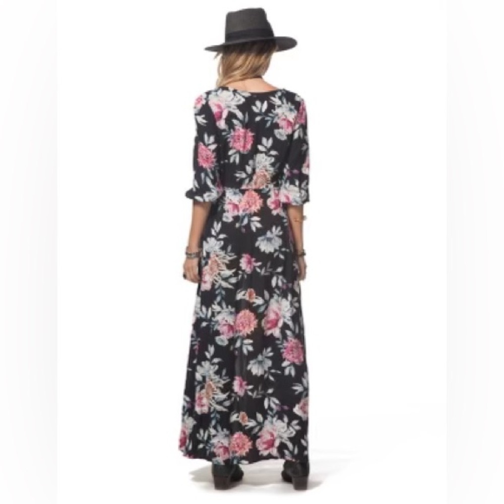 Size L Rip Curl ankle length casual dress.A
